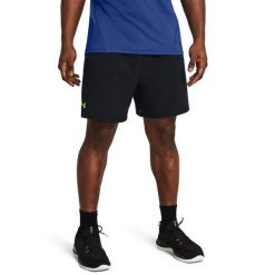 Spodenki krótkie męskie Under Armour Vanish Woven 6in Shorts. Fioletowe szorty męskie Under Armour, bez kołnierzyka. Za 99.99 zł.