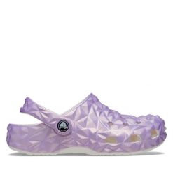 Klapki Crocs. Fioletowe klapki damskie Crocs, bez wzorów, bez obcasa. Za 259.99 zł.