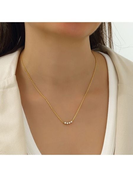 Miu Silver Pozłacany naszyjnik z cyrkoniami - dł. 42 cm rozmiar: onesize. Szare naszyjniki damskie Miu Silver, pozłacane. Za 135.17 zł.