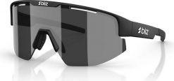 Okulary przeciwsłoneczne Bliz Matrix Small. Czarne okulary przeciwsłoneczne damskie Bliz. Za 289.99 zł.