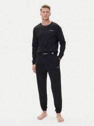 Cristiano Ronaldo CR7 Piżama 8730-42 Czarny Regular Fit. Czarne piżamy męskie Cristiano Ronaldo CR7, l, bez wzorów, z bawełny, bez ramiączek. Za 249.99 zł.