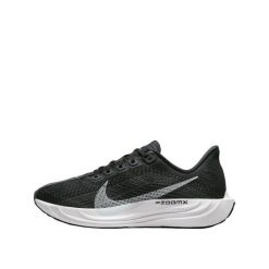 Buty do biegania Nike Pegasus Plus Czarny/Czysta Platyna/Antracyt. Czarne obuwie do biegania damskie Nike. Za 603.95 zł.