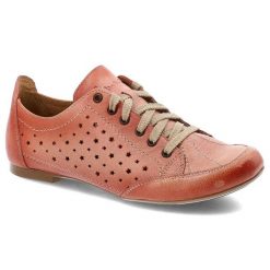 Czerwone Półbuty Maciejka Wygodne Skórzane Buty Damskie. Czerwone półbuty damskie Maciejka, bez wzorów, ze skóry, klasyczne, bez obcasa. Za 169.00 zł.