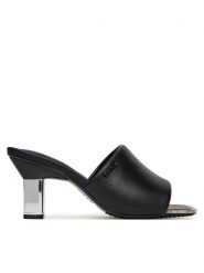 DKNY Klapki Kelley K1599369 Czarny. Czarne klapki damskie DKNY, bez wzorów, ze skóry, bez obcasa. Za 489.99 zł.