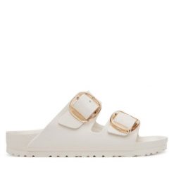Klapki Birkenstock. Białe klapki damskie Birkenstock, bez wzorów, bez obcasa. Za 299.99 zł.