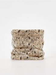 Bawełniany komin Snoopy - złamana biel. Szaliki dziecięce Reserved, z bawełny, bez ramiączek. W wyprzedaży za 12.99 zł.