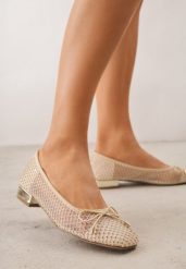 Beżowe Siateczkowe Balerinki ze Skórzaną Wkładką Cyrkoniami i Kokardą Ravalana. Brązowe baleriny damskie Born2be, z aplikacjami, z jeansu, bez obcasa. Za 69.99 zł.