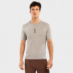 Koszulka rowerowa Gravel męska SIROKO Cedar. Brązowe t-shirty sportowe męskie SIROKO, m, bez ramiączek, rowerowe. Za 169.00 zł.