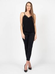 Pepe Jeans Top "Karey" | PL304343 | Karey | Kobieta | Czarny. Czarne topy damskie Pepe Jeans, l, bez wzorów, z jeansu, bez kołnierzyka. W wyprzedaży za 159.00 zł.