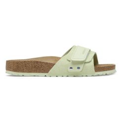 Klapki damskie BIRKENSTOCK OITA W LENB/LEVE FADED LIME. Zielone klapki damskie Birkenstock, bez wzorów, bez obcasa. Za 399.99 zł.