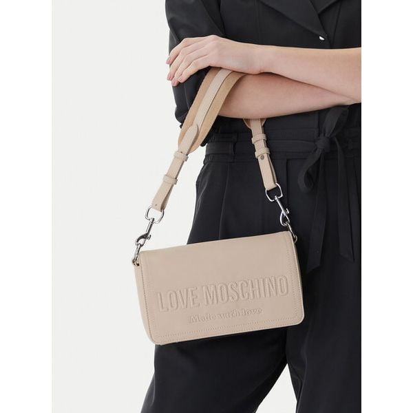 Torebka LOVE MOSCHINO. Białe torebki klasyczne damskie Love Moschino, bez wzorów, bez dodatków. Za 486.99 zł.