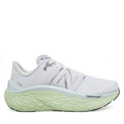 Buty do biegania New Balance. Białe obuwie do biegania damskie New Balance. Za 369.99 zł.