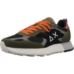 Buty SUN68 JAKI OUTDOOR Zielony. Zielone buty trekkingowe męskie SUN68, ze skóry, bez zapięcia, outdoorowe. Za 433.99 zł.