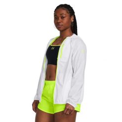 Kurtka do biegania damska Under Armour Phantom Windbreaker. Białe kurtki do biegania damskie Under Armour, m, bez wzorów, bez kaptura. Za 412.10 zł.