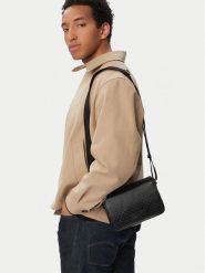 Calvin Klein Saszetka Emblem Aop Coated Small Flap Mes LV04D3396G Czarny. Czarne saszetki męskie CALVIN KLEIN, ze skóry. Za 409.99 zł.