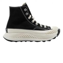 Trampki damskie Converse Chuck 70. Czarne trampki i tenisówki damskie Converse, bez wzorów. W wyprzedaży za 407.85 zł.