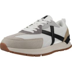 Buty MUNICH VERSATILE 32 Biały. Białe buty trekkingowe męskie munich, ze skóry, bez zapięcia, trekkingowe. Za 372.99 zł.