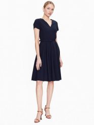 Lauren Ralph Lauren Sukienka codzienna 200862259 Granatowy Regular Fit. Niebieskie sukienki damskie Lauren Ralph Lauren, na co dzień, bez wzorów, z syntetyku, bez kołnierzyka, bez ramiączek, proste. Za 1,049.00 zł.