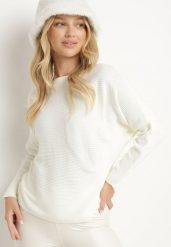 Jasnobeżowy Klasyczny Sweter z Dekoltem w Łódkę Rieline. Brązowe swetry klasyczne damskie Born2be, m, z jeansu, bez kołnierzyka. Za 99.99 zł.