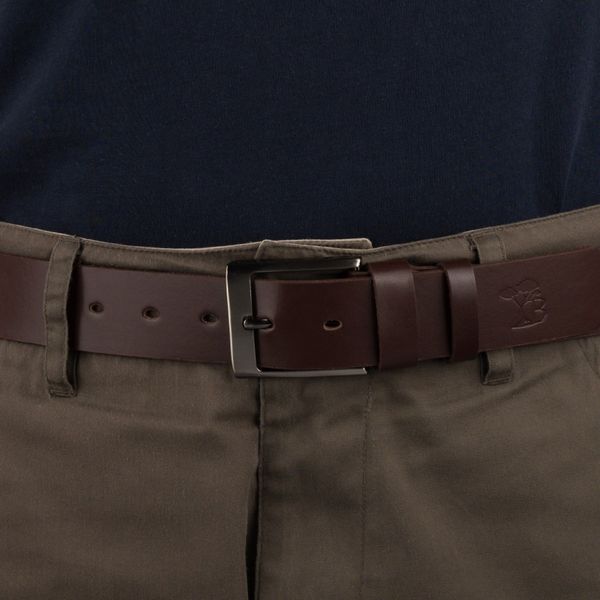 Pasek męski skórzany szeroki klasyczny ciemno-brązowy Beltimore E05 : Kolory - brązowy, beżowy, Rozmiar pasków - r.85-100 cm. Brązowe paski męskie bez wzorów, klasyczne. Za 44.99 zł.