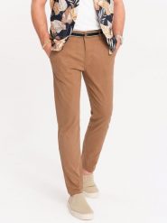 Spodnie męskie chino z ozdobną taśmą w pasie SLIM FIT – brązowe V4 - Rozmiar: XL. Brązowe spodnie materiałowe męskie Ombre Clothing, bez wzorów, z bawełny, casualowe. W wyprzedaży za 179.99 zł.