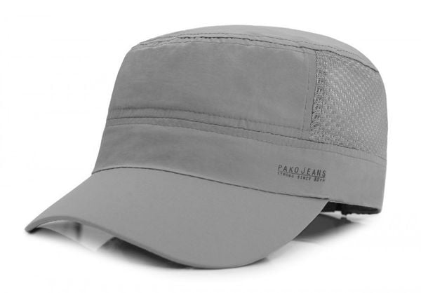 Lekka i Przewiewna Czapka, Patrolówka, Szybkoschnąca - Pako Jeans - Popiel. Szare czapki męskie Pako Jeans, bez wzorów, z jeansu, sportowe. Za 49.99 zł.