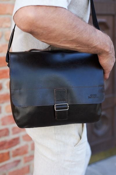 Torba męska na ramię skórzana do pracy Beltimore camel L64. Brązowe torby męskie na ramię bez wzorów, na ramię. Za 269.99 zł.