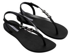Sandały damskie Ipanema Sandal Rio. Czarne sandały damskie Ipanema, bez wzorów, z materiału, bez obcasa. Za 109.80 zł.