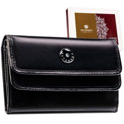Czarny, skórzany portfel damski na zatrzask - Peterson. Czarne portfele damskie Peterson, bez wzorów, ze skóry. Za 97.99 zł.