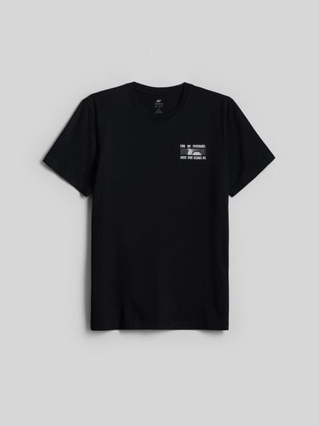 4F T-shirt regular z nadrukiem męski - czarny S. Czarne t-shirty męskie 4f, m, bez wzorów, z bawełny, bez kołnierzyka. Za 79.99 zł.