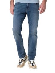 Timezone Dżinsy "Eduardo" - Slim fit - w kolorze niebieskim rozmiar: W33/L34. Niebieskie jeansy męskie Timezone. Za 153.71 zł.
