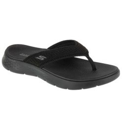 Japonki damskie, Go Walk Flex Sandal - Holly. Czarne klapki damskie Skechers, bez wzorów, bez obcasa. Za 189.99 zł.