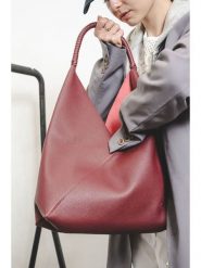 Christian Laurier Skórzana torebka "Celia" w kolorze bordowym - 32 x 20 x 10 cm rozmiar: onesize. Czerwone torebki klasyczne damskie Christian Laurier, bez wzorów, z materiału, bez dodatków. Za 383.80 zł.