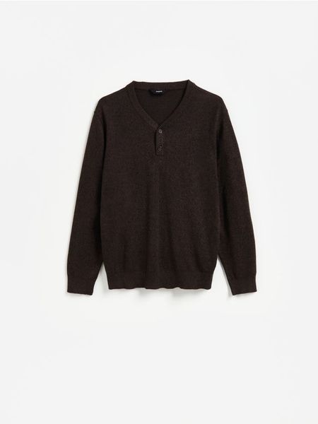 Sweter z bawełny - ciemnobrązowy. Brązowe swetry męskie Reserved, l, bez wzorów, z bawełny, bez kołnierzyka. Za 139.99 zł.