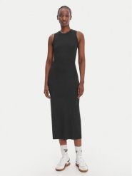 Reebok Sukienka codzienna Reebok x Ewa Chodakowska Lenka RK25617CCW Czarny Slim Fit. Czarne sukienki damskie Reebok, na co dzień, m, bez wzorów, z syntetyku, bez kołnierzyka, bez ramiączek, proste. Za 299.99 zł.