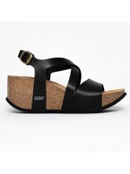 Sunbay Sandały "Adelaide" w kolorze czarnym na koturnie rozmiar: 40. Czarne sandały damskie Sunbay, bez wzorów, z materiału, bez obcasa, na koturnie. Za 204.88 zł.