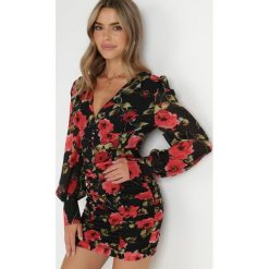 Czarna Sukienka Dopasowana z Marszczeniem Kassissa. Czarne sukienki damskie Born2be, l, bez wzorów, z tkaniny, boho, bez kołnierzyka, bez ramiączek, mini, dopasowane. W wyprzedaży za 119.99 zł.