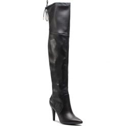 Muszkieterki GUESS - FLNOR4 ELE11 BLACK. Czarne kozaki damskie Guess, z materiału, przed kolano, bez obcasa, na obcasie. W wyprzedaży za 429.00 zł.