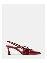 Steve Madden Czółenka w kolorze czerwonym rozmiar: 37. Czerwone czółenka damskie Steve Madden, bez wzorów, bez obcasa, na szpilce. Za 231.68 zł.