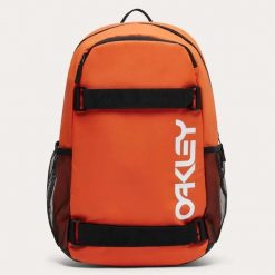 Plecak unisex Oakley THE FRESHMAN SKATE 20 L pomarańczowy FOS901202-40O. Brązowe plecaki męskie Oakley, bez wzorów. Za 202.46 zł.