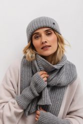 WEŁNIANY SZALIK GILDA SZARY One size - Flawless. Szare szaliki i kominy damskie Flawless, bez wzorów, z wełny. Za 246.50 zł.