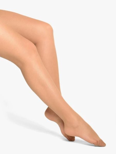 Cienkie cieliste rajstopy. Brązowe rajstopy i pończochy Ryłko. Za 29.99 zł.