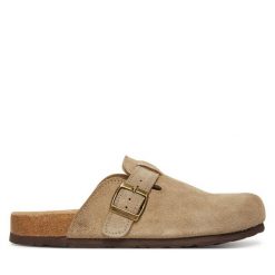 Klapki DeeZee. Brązowe klapki damskie DeeZee, bez wzorów, bez obcasa. Za 169.99 zł.