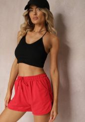 Czerwone Szorty Dresowe z Dodatkiem Bawełny High Waist Florazen. Czerwone szorty damskie Renee, bez wzorów, z bawełny, eleganckie, z podwyższonym stanem. Za 24.99 zł.