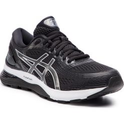 Buty ASICS - Gel-Nimbus 21 1011A172 Black/Dark Grey 001. Czarne buty sportowe na co dzień damskie Asics, bez wzorów, z materiału, do biegania. Za 739.00 zł.