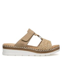 Klapki Rieker. Brązowe klapki damskie Rieker, bez wzorów, bez obcasa. Za 259.99 zł.