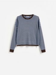 Sweter w paski - wielobarwny. Swetry klasyczne damskie Reserved, l, z dzianiny, bez kołnierzyka. Za 109.99 zł.