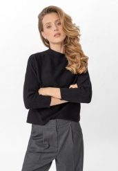 Czarny sweter S-TILLY. Czarne swetry klasyczne damskie Volcano, l, z dzianiny, bez kołnierzyka. Za 139.99 zł.