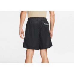 Spodenki męskie nike kyrie lightweight shorts black. Czarne szorty męskie Nike, bez wzorów, sportowe. Za 269.00 zł.