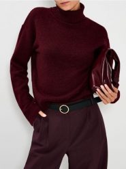 Sweter ze stójką - bordowy. Czerwone golfy damskie Sinsay, l, bez wzorów, bez ramiączek. Za 49.99 zł.